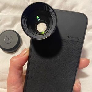 MOMENT iPhone X case and lens